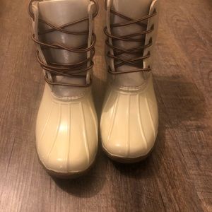 Size 8 Duck Boots